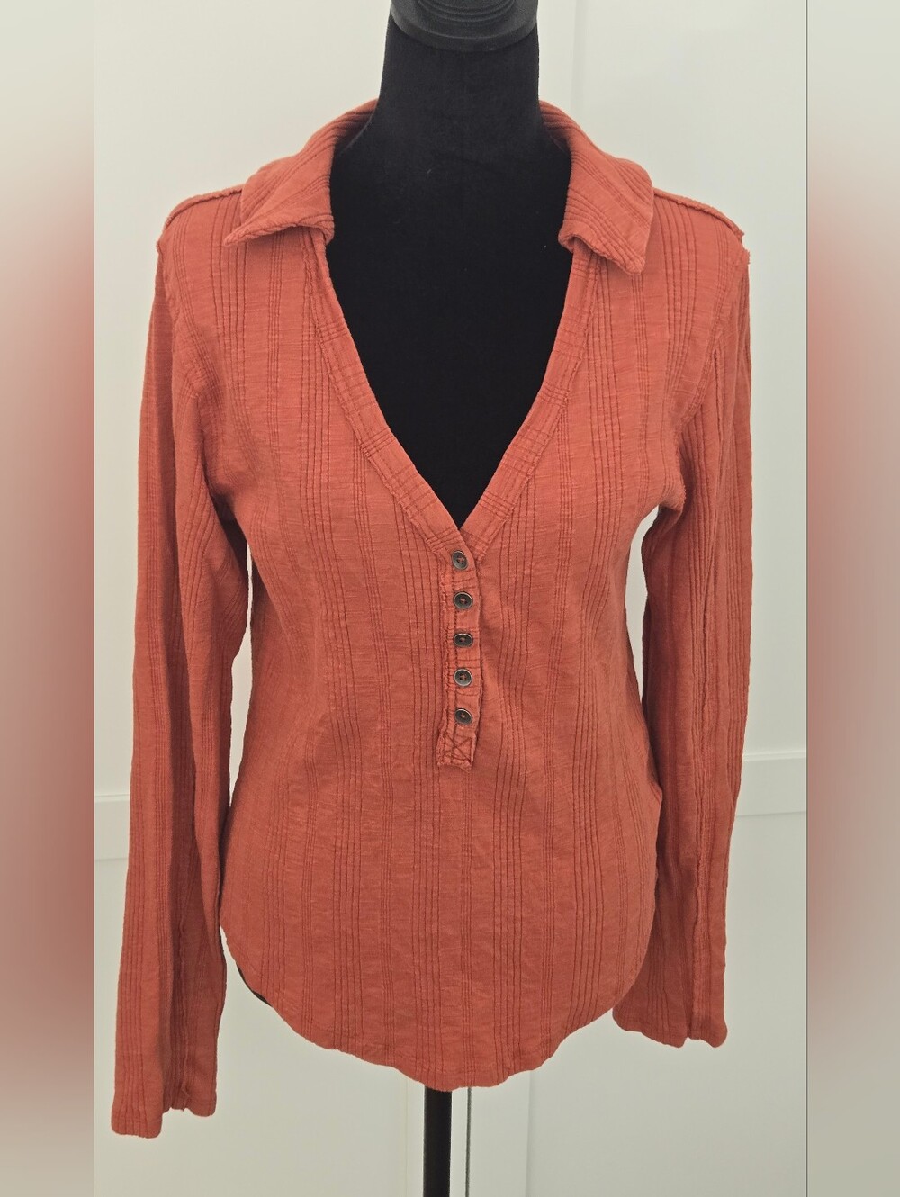 Free People We The Free Lake Solid Henley Collared Top Rust Burnt Orange Large